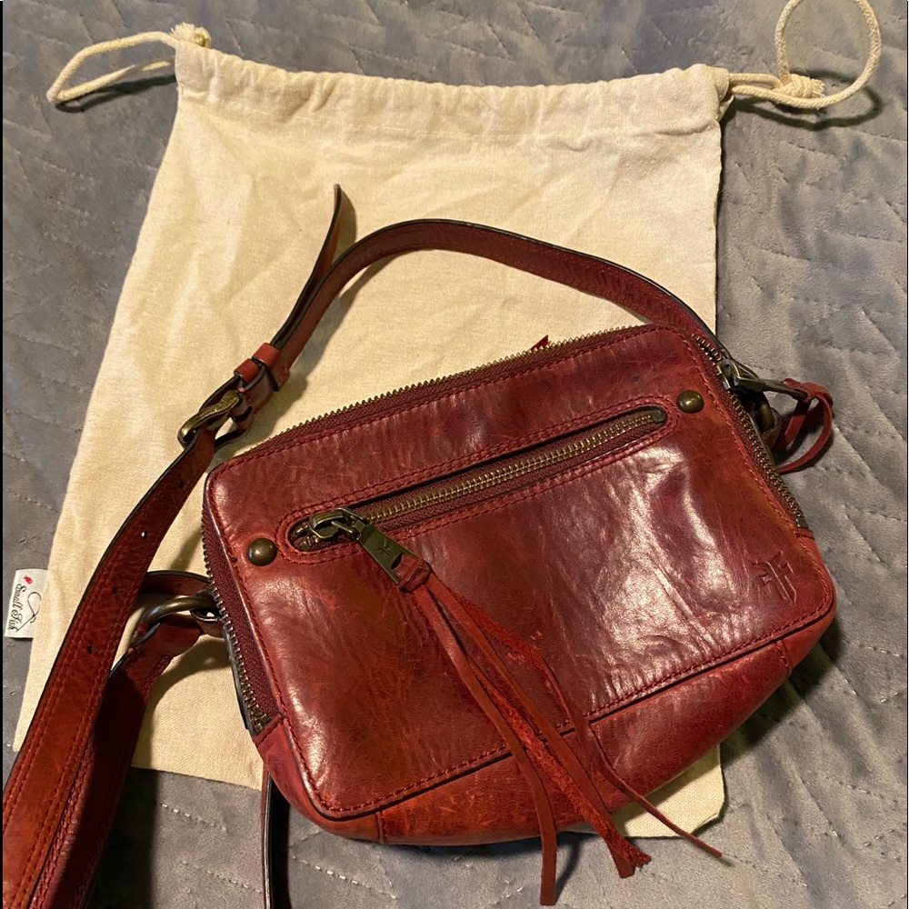 COPY - Frye Camera Bag in Burgundy